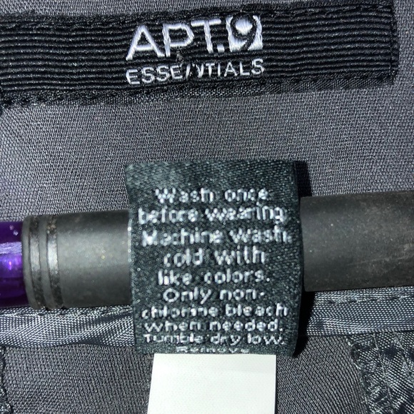 Apt. 9 Mid Rise Lucca Gray Women’s Capri 10 - Picture 11 of 12